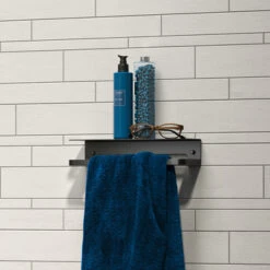 Tiger Douchemand Met Handdoekhouder Caddy Zw 17 Tiger Douchemand Met Handdoekhouder Caddy Zw -Pro Badkamer Verkoop 123 1545