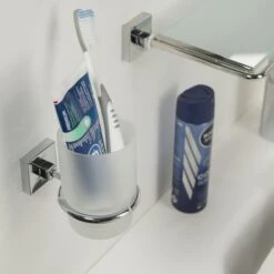 Tiger Bekerhouder Melbourne Hangend Met Beker Chroom -Pro Badkamer Verkoop 123 1771